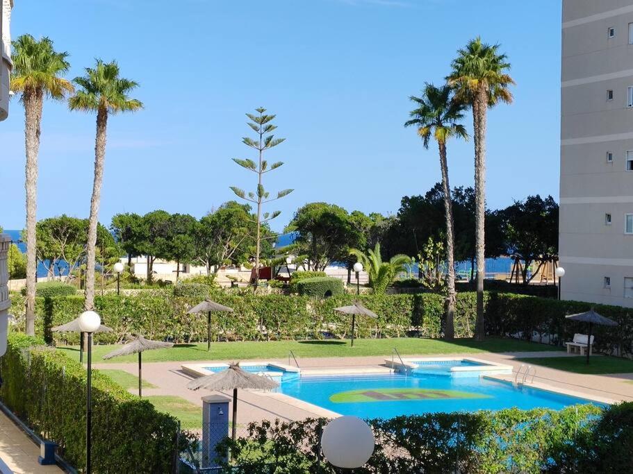 Marina de Arenales - Arenales del sol