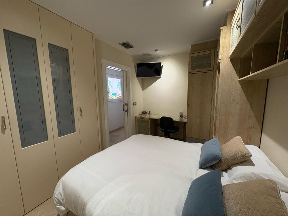 whatsapp_image_2025-03-25_at_09